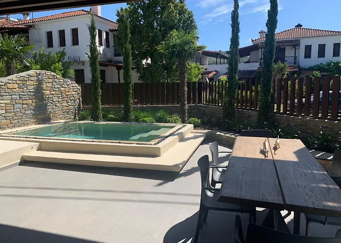 Lethe With Private Pool Greece